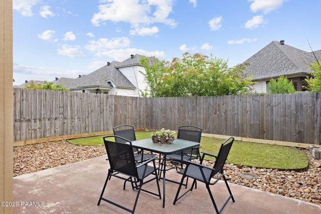 250 Chimney Rock Boulevard, Lafayette, LA 70508