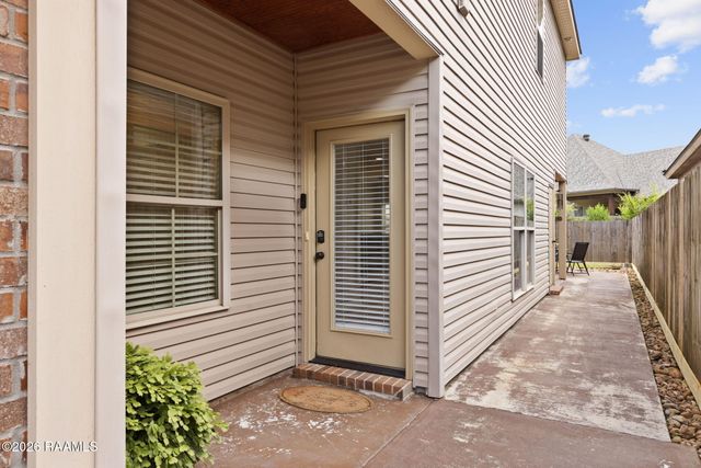 250 Chimney Rock Boulevard, Lafayette, LA 70508