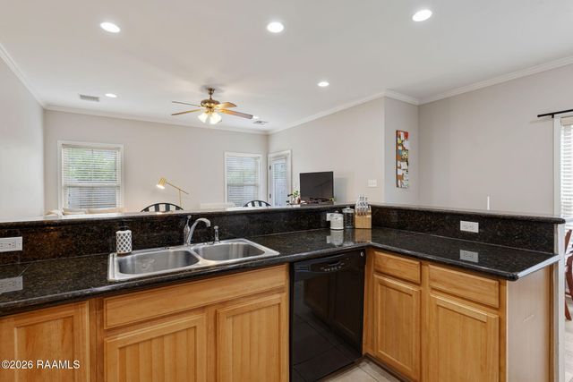 250 Chimney Rock Boulevard, Lafayette, LA 70508