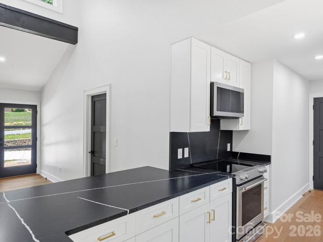 17 Muirfield Drive, Arden, NC 28704