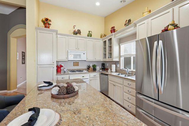 2451 Martin Anthony Ct, Tracy, CA 95377