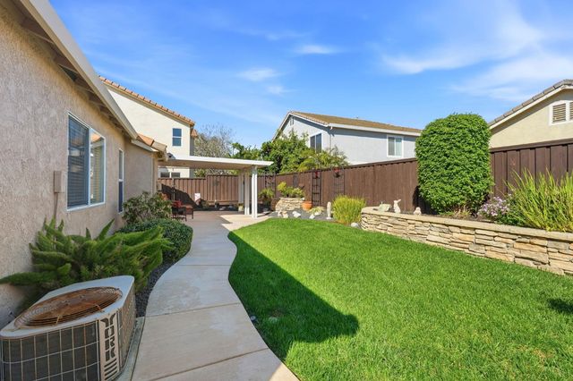 2451 Martin Anthony Ct, Tracy, CA 95377