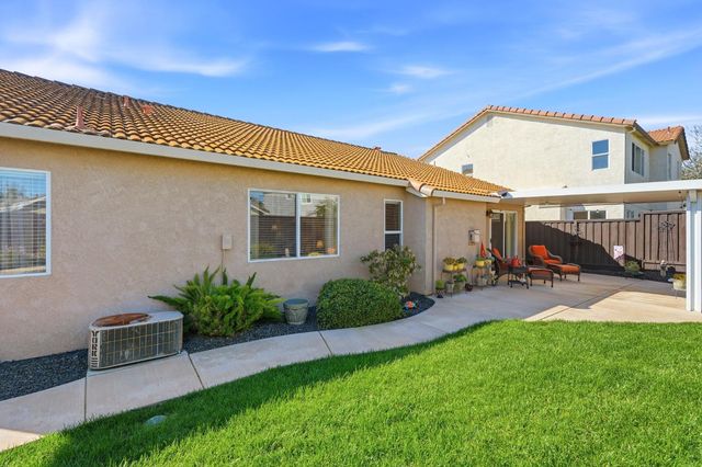 2451 Martin Anthony Ct, Tracy, CA 95377