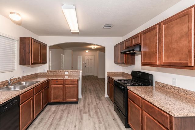 5735 Post Oak Manor Drive, Houston, TX 77085