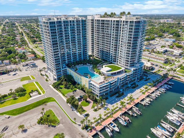 220 Lake Shore Dr 1512, West Palm Beach, FL 33403