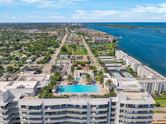 220 Lake Shore Dr 1512, West Palm Beach, FL 33403