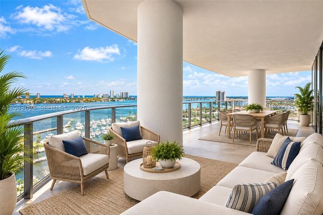 220 Lake Shore Dr 1512, West Palm Beach, FL 33403