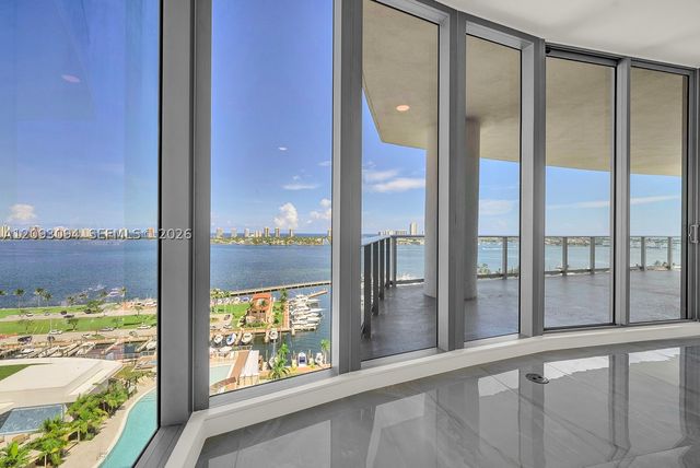 220 Lake Shore Dr 1512, West Palm Beach, FL 33403
