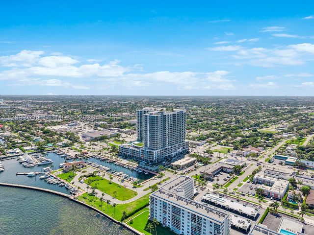 220 Lake Shore Dr 1512, West Palm Beach, FL 33403