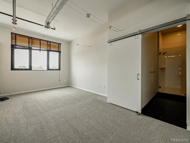 100 N Center Street 401, Royal Oak, MI 48067