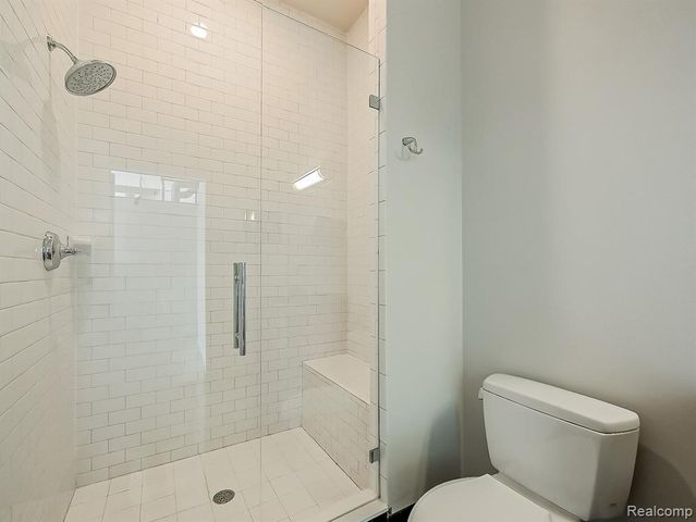 100 N Center Street 401, Royal Oak, MI 48067