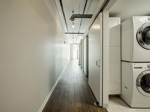 100 N Center Street 401, Royal Oak, MI 48067