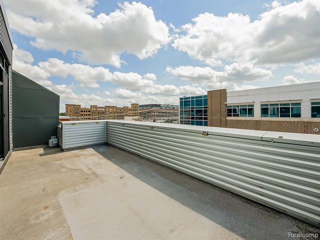 100 N Center Street 401, Royal Oak, MI 48067