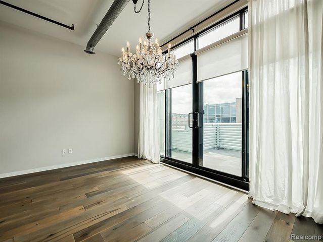 100 N Center Street 401, Royal Oak, MI 48067