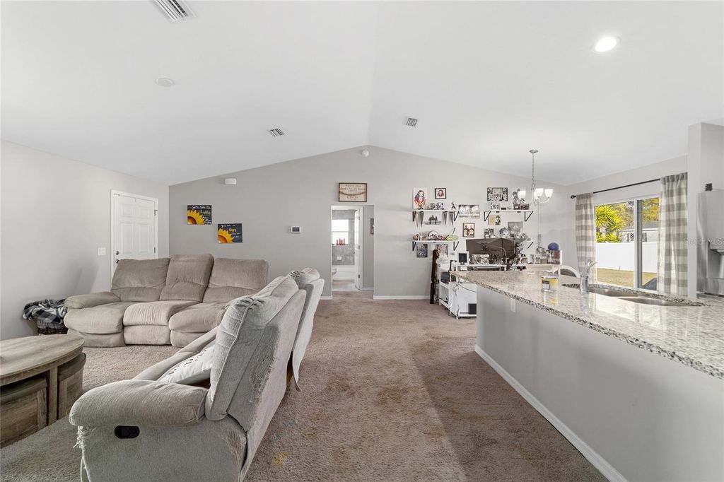 Image 8 of property listing at 1803 NE 161ST PLACE, Citra, FL 32113