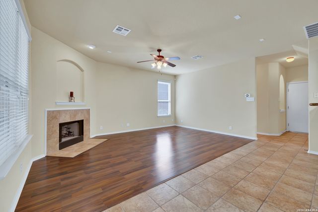 2541 Crusader Bend, Schertz, TX 78108