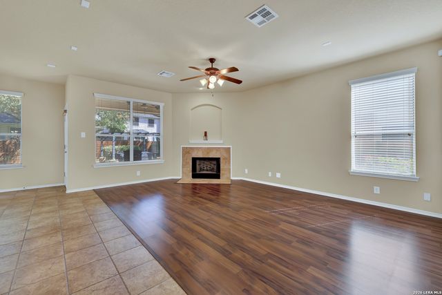 2541 Crusader Bend, Schertz, TX 78108