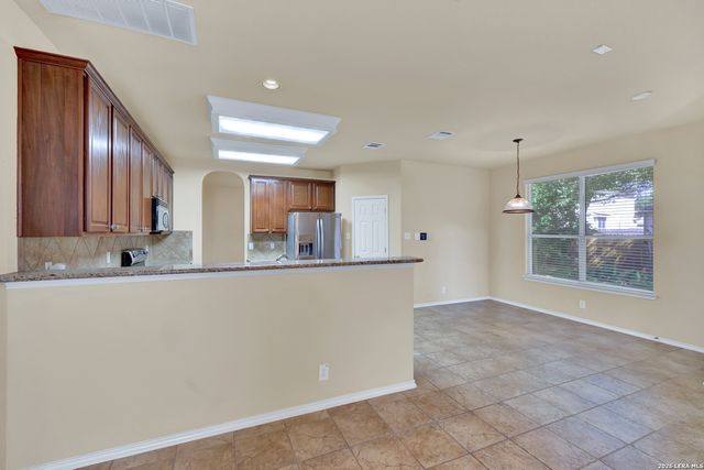 2541 Crusader Bend, Schertz, TX 78108