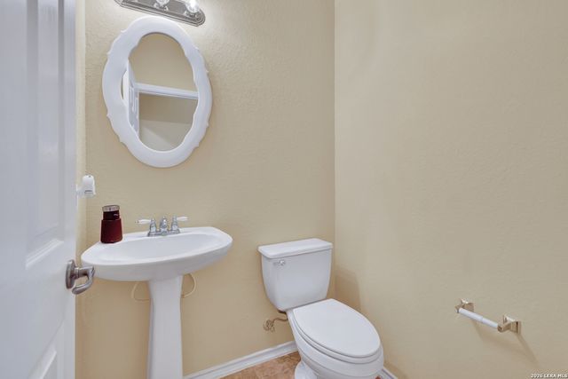 2541 Crusader Bend, Schertz, TX 78108
