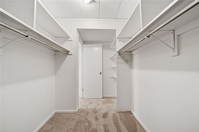 201 Grant St 108, Sewickley, PA 15143