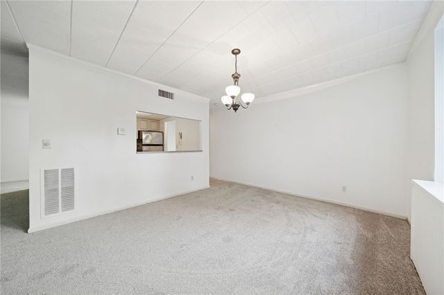 201 Grant St 108, Sewickley, PA 15143