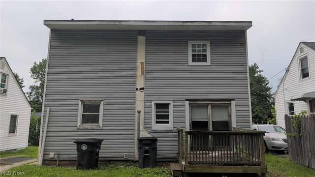 1663 Highview Avenue, Akron, OH 44301