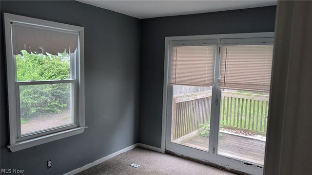 1663 Highview Avenue, Akron, OH 44301