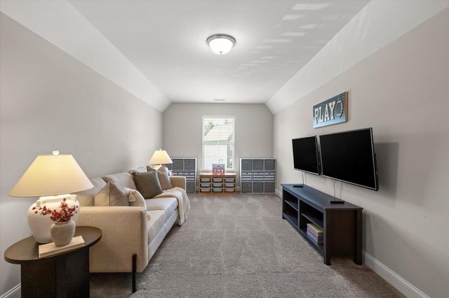 1297 Baldwin Field Circle, Hixson, TN 37343