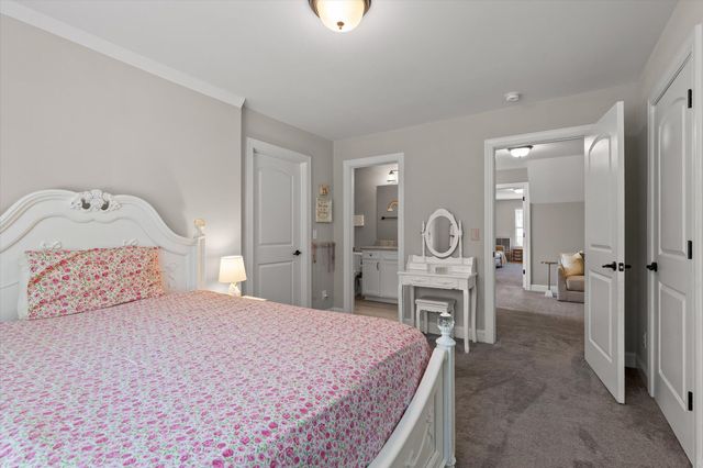 1297 Baldwin Field Circle, Hixson, TN 37343
