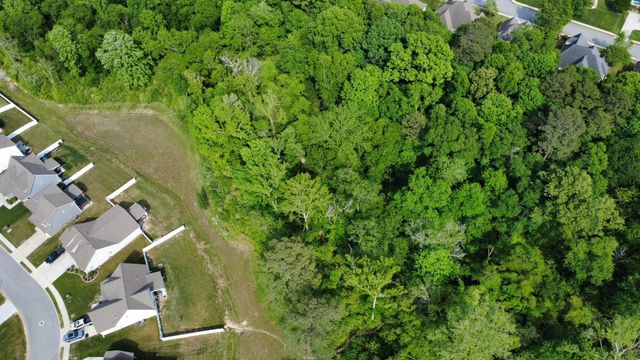 1297 Baldwin Field Circle, Hixson, TN 37343