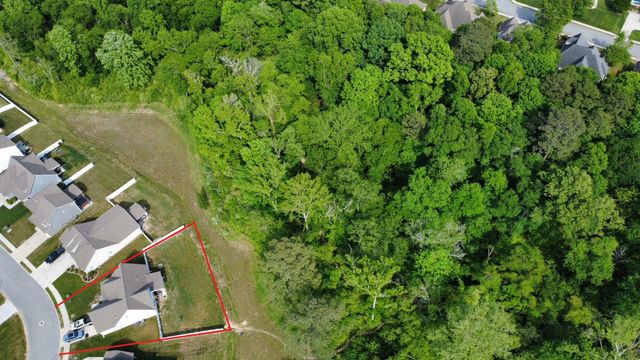 1297 Baldwin Field Circle, Hixson, TN 37343