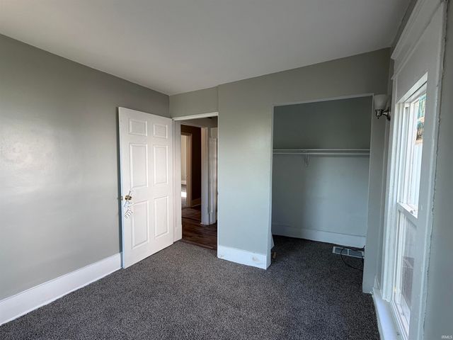 721 W 6th Street, Marion, IN 46953