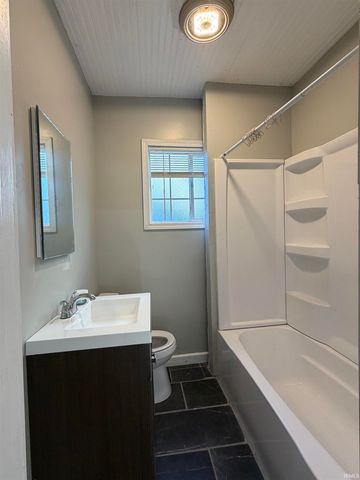 721 W 6th Street, Marion, IN 46953