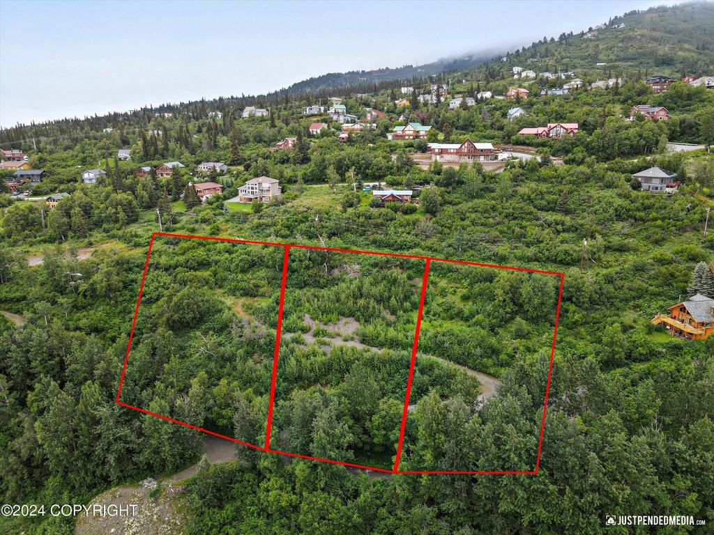 5967 Bulgaria Drive, Anchorage, AK 99516