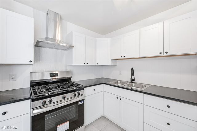 7736 Anderson Avenue NE, Warren, OH 44484