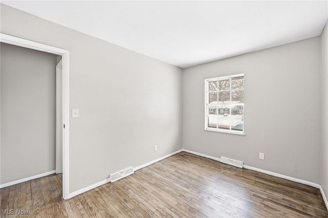 7736 Anderson Avenue NE, Warren, OH 44484