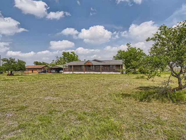 501 County Road 405, Taylor, TX 76574