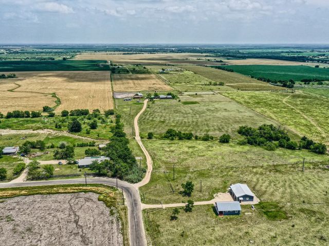 501 County Road 405, Taylor, TX 76574