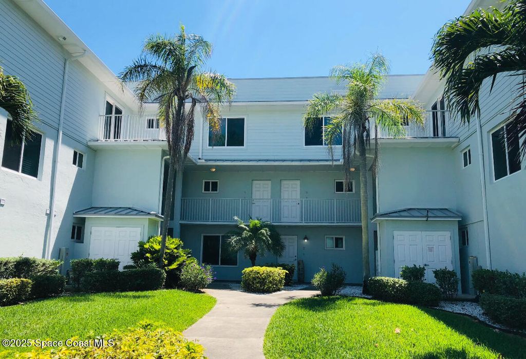 1321 S Miramar Avenue, 4, Indialantic, FL 32903