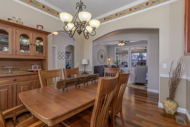 3728 W Broadmoor Street, Springfield, MO 65807