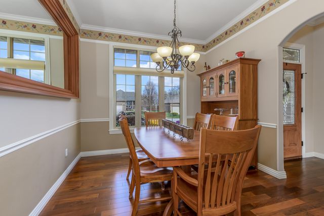 3728 W Broadmoor Street, Springfield, MO 65807