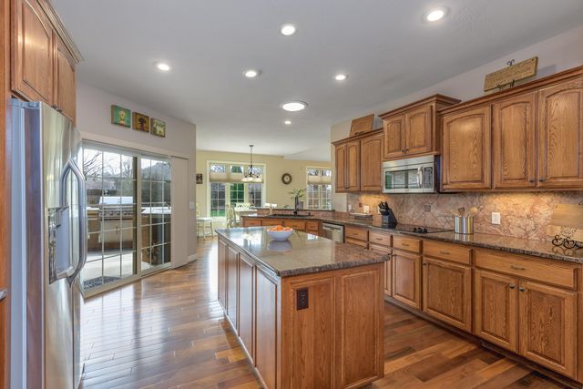 3728 W Broadmoor Street, Springfield, MO 65807