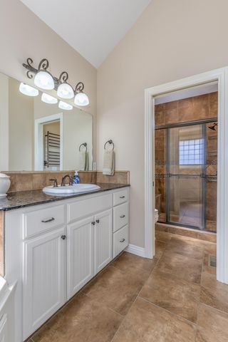 3728 W Broadmoor Street, Springfield, MO 65807