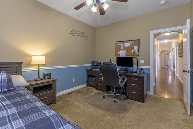 3728 W Broadmoor Street, Springfield, MO 65807