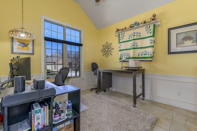 3728 W Broadmoor Street, Springfield, MO 65807