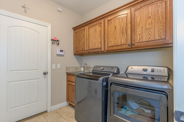 3728 W Broadmoor Street, Springfield, MO 65807