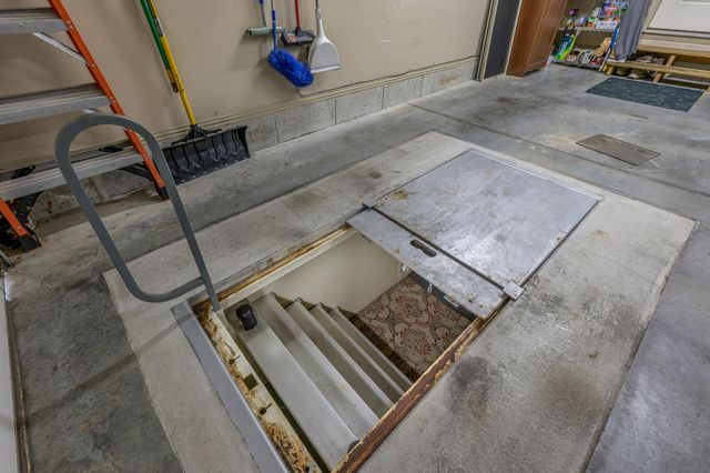 3728 W Broadmoor Street, Springfield, MO 65807