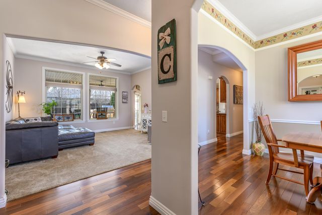 3728 W Broadmoor Street, Springfield, MO 65807