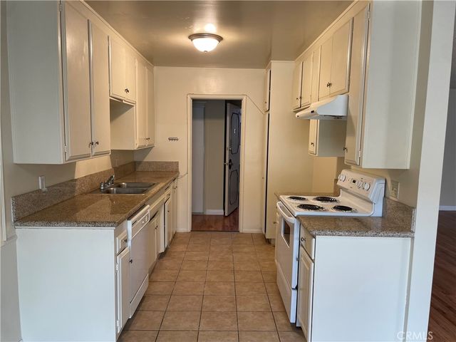 1132 N Stoneman 5, Alhambra, CA 91801