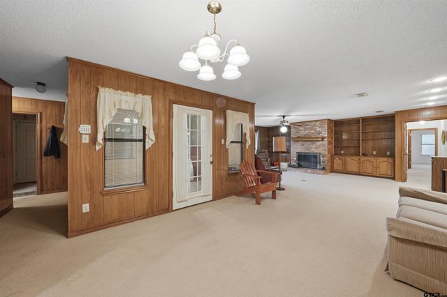 17804 CR 4235, Frankston, TX 75763